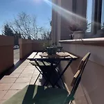 Na Dukelské S Garáží * Tábor