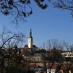 Apartmán Na Dukelské S Garáží *
